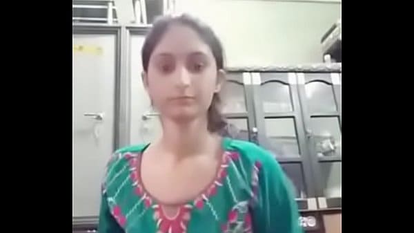 Indian cute teen girl dress change mms video 2020