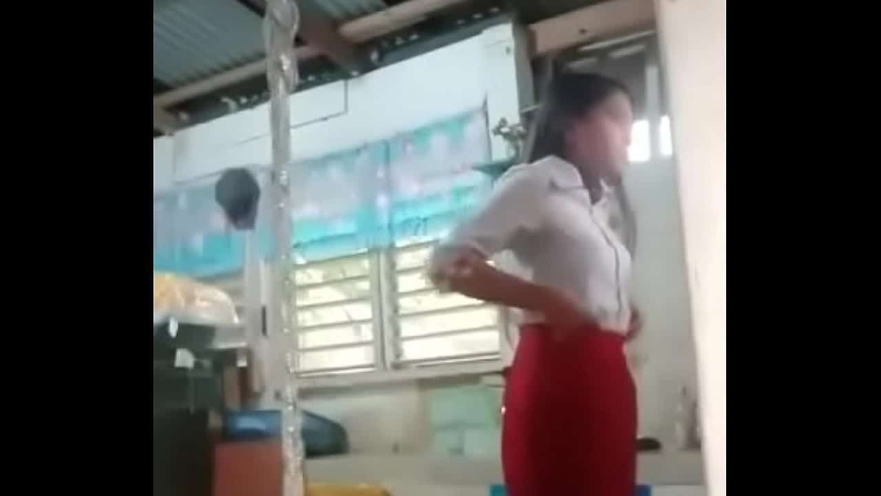 Indian teen schoolgirl fucked in class by teacher