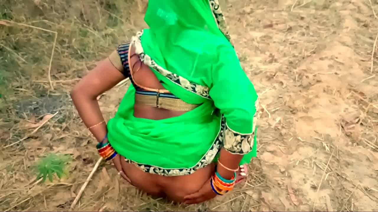 village outdoor xxx Indian desi couple sex in jungle