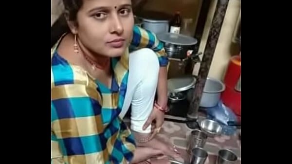 mumbai bhabhi she is very hotsex with her maid mms video
